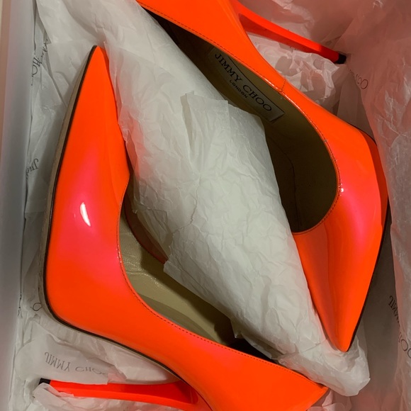 Selling 1 pairs a Jimmy Choo - Picture 3 of 5